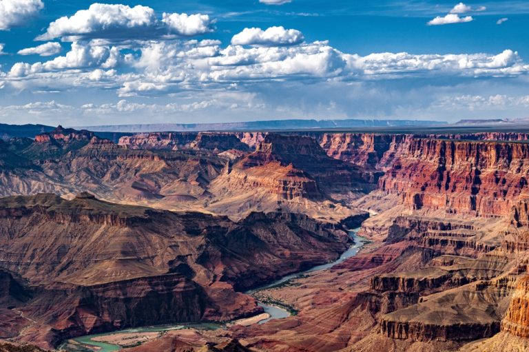 Una grossa piena improvvisa nel Grand Canyon ha ucciso una persona