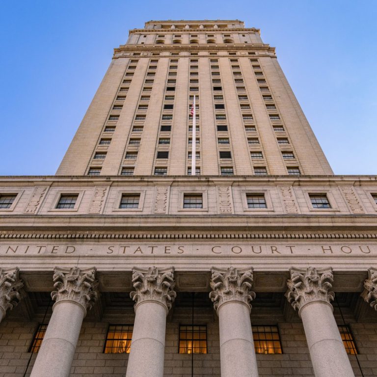 New York fa causa contro le nuove regole sulla public charge