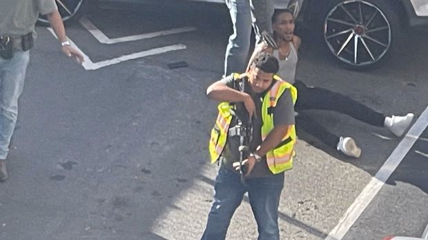 Il Bronx e Manhattan chiedono un’indagine indipendente sulla sparatoria dell’ICE
